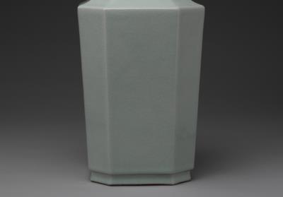 图片[2]-Hexagonal vase with green glaze, Qing dynasty, Daoguang reign (1821-1850)-China Archive